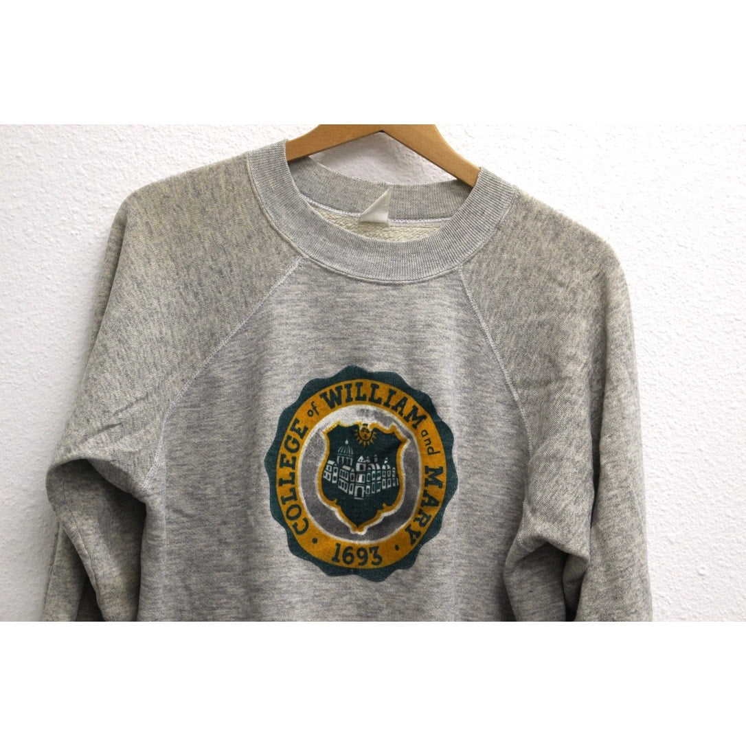Vintage College of William and Mary Sweatshirt Medium