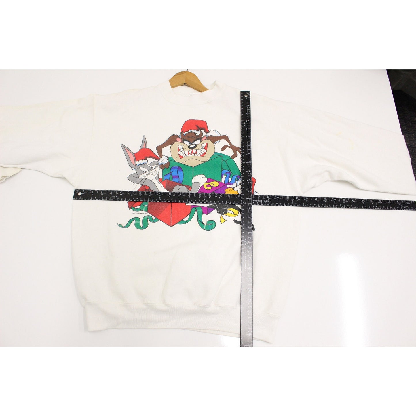 Vintage Looney Tunes Christmas Crew Sweatshirt XL