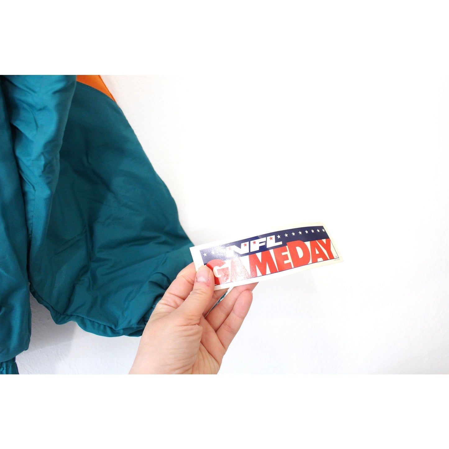NWT Vintage Miami Florida Dolphins Football Jacket Coat Chalk Line Medium