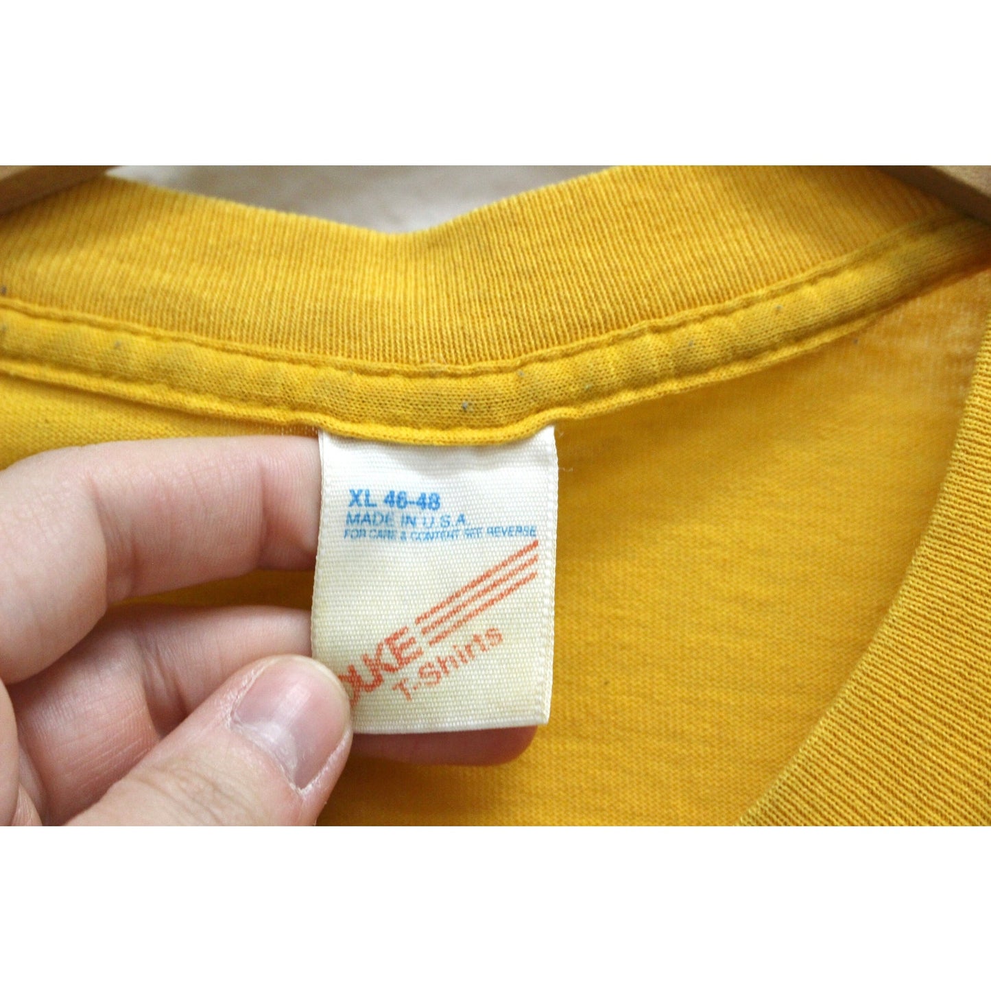 Vintage West Virginia University Mountaineers WVU T Shirt XL