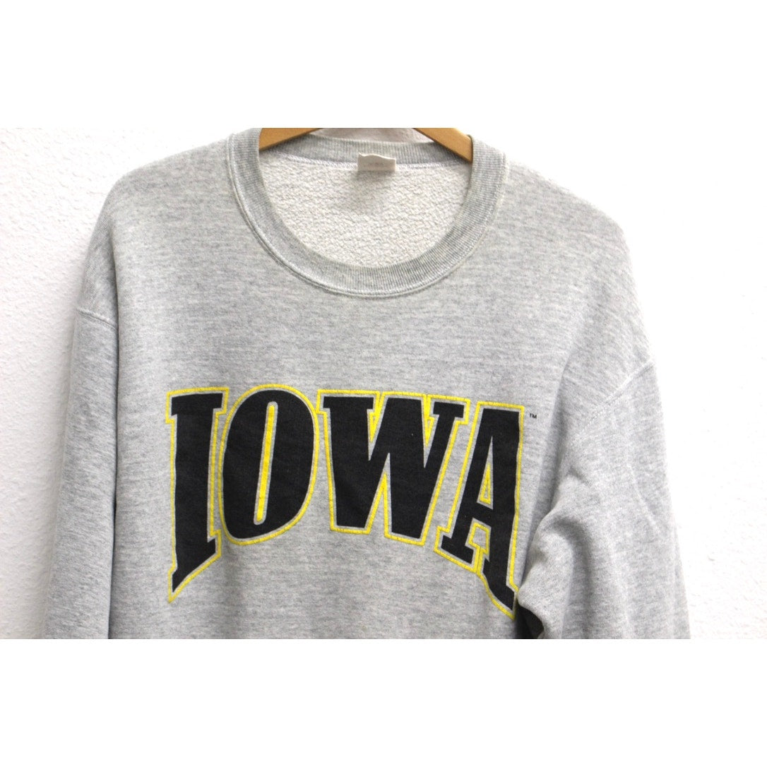 Vintage University of Iowa Hawkeyes Sweatshirt XL