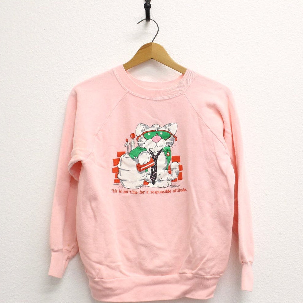 Vintage Cool Party Cat Sweatshirt Medium