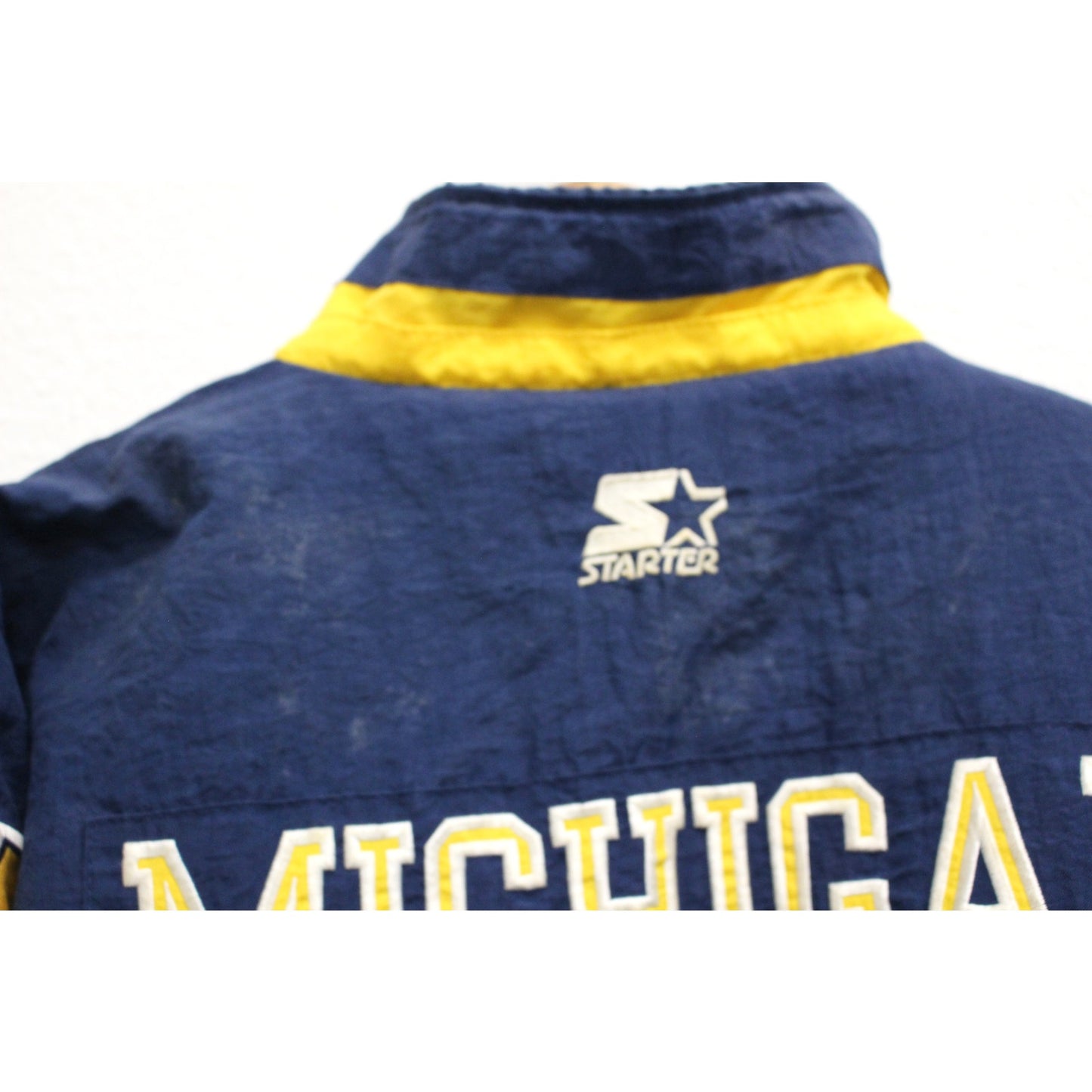 Vintage University of Michigan Wolverines Windbreaker Starter Jacket Large