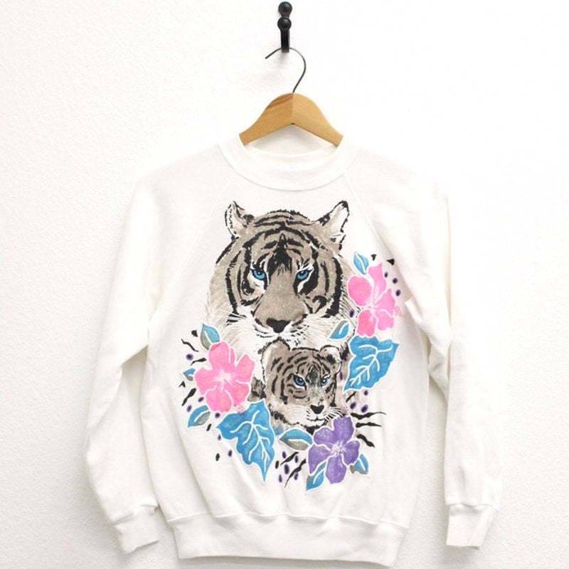 Vintage Floral Tigers Sweatshirt Medium