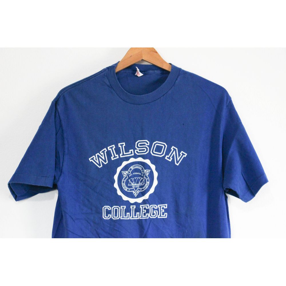 Vintage Wilson College T Shirt