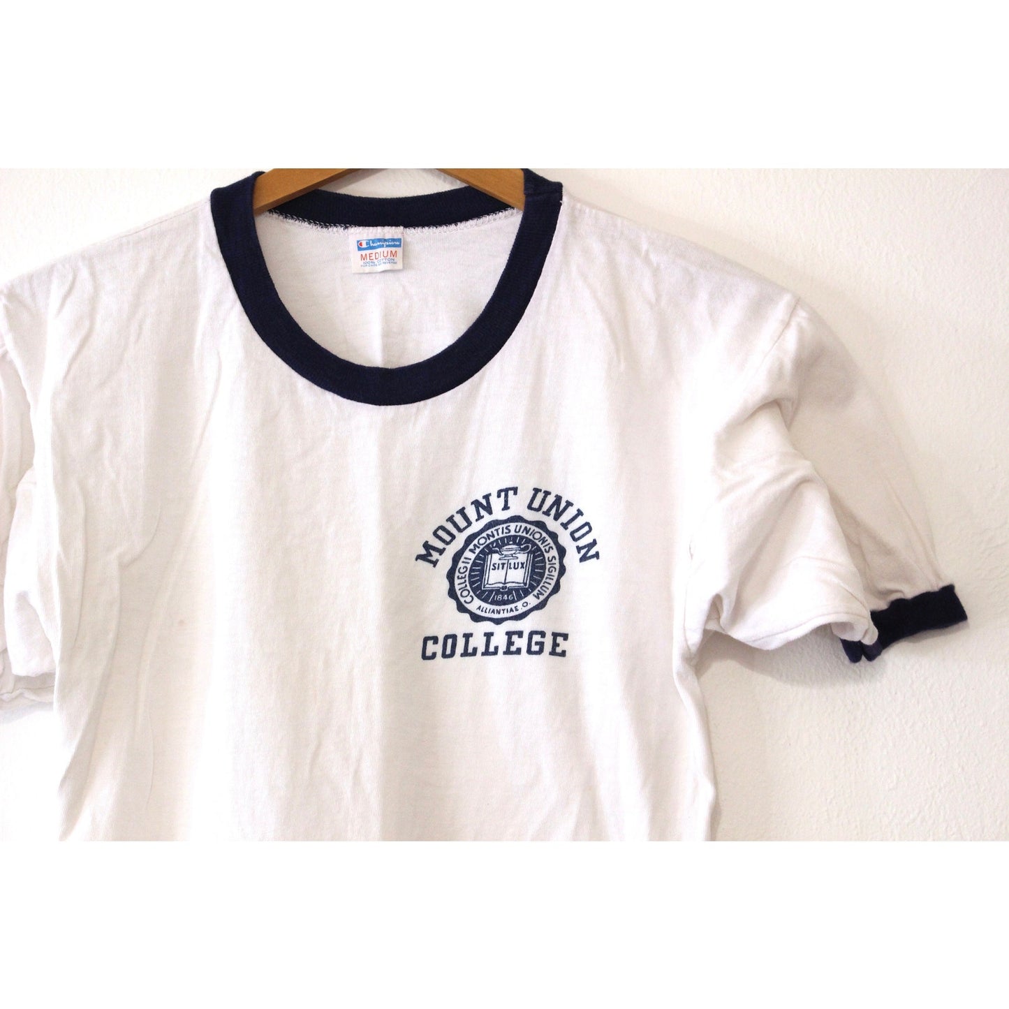 Vintage Mount Union College T Shirt Medium