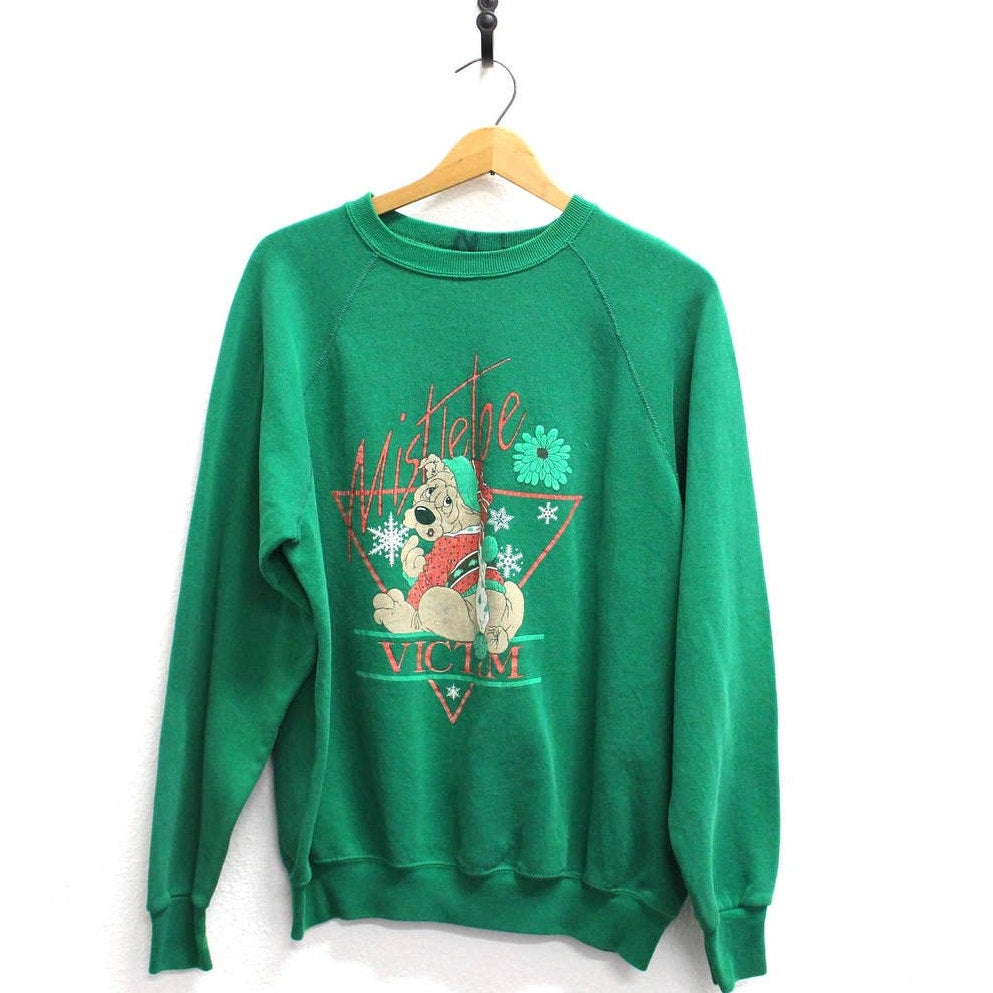 Vintage Mistletoe Victim Christmas Holiday Sweatshirt XL