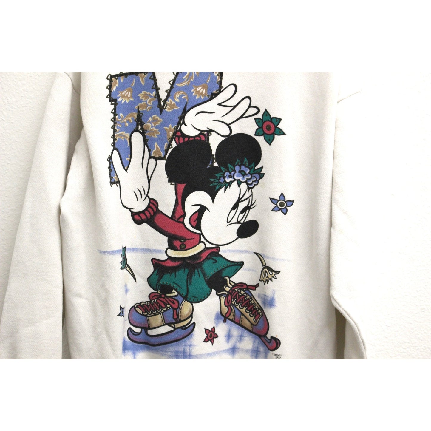 Vintage Walt Disney Ice Skating Minnie Mouse Sweatshirt XL