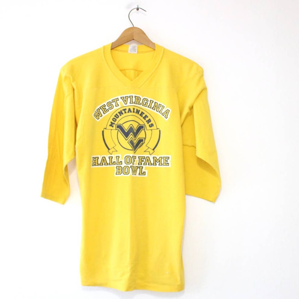 Vintage West Virginia University Mountaineers WVU Hall Of Fame Bowl T Shirt Large